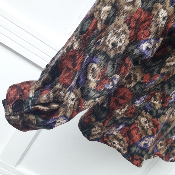 Vintage Blouse Button Down Roses Bold Print Camo - Picture 6 of 13